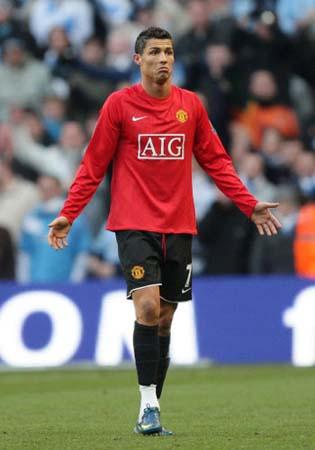 场后展现出 场后展现出