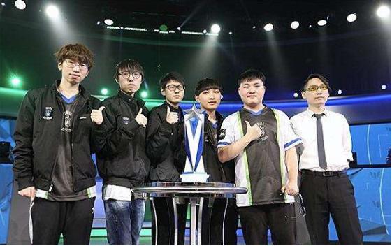 无的性质 无的性质